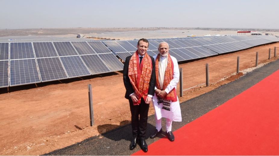 Modi and Macron inaugurate a 100MW solar power plant at Mirzapur. 