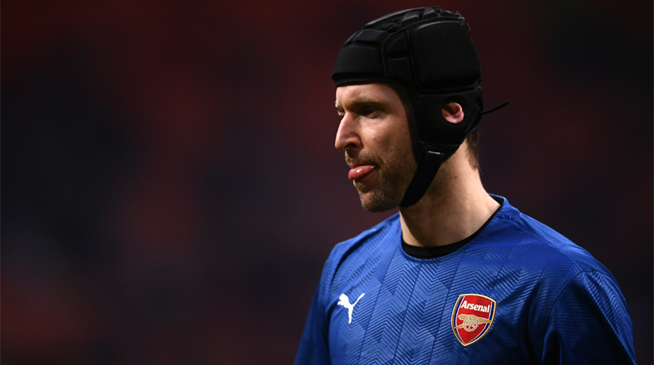 Arsenal players react to Petr Cech’s milestone of 200 Premier League clean-sheets