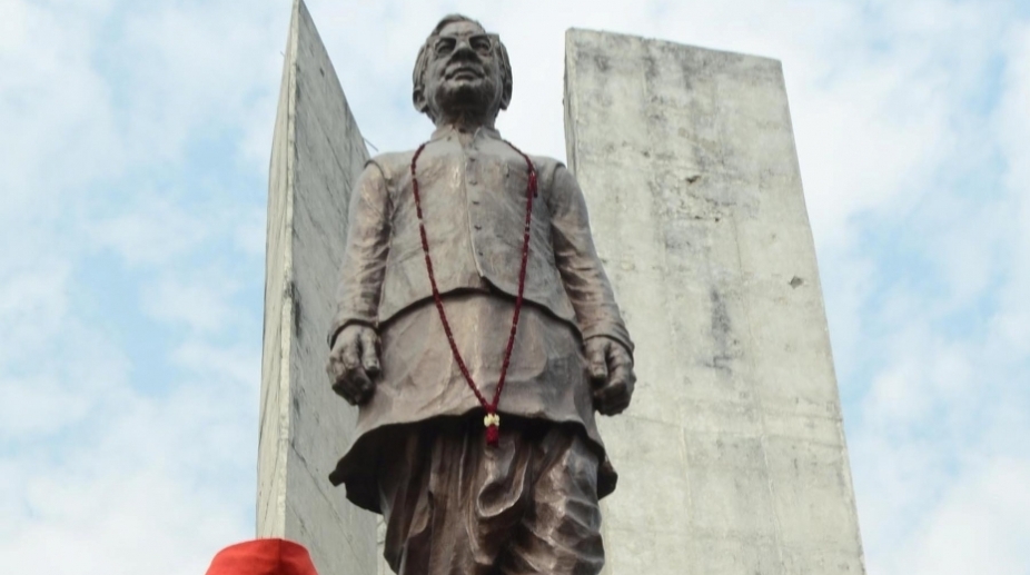 Statue of Ram Manohar Lohia
