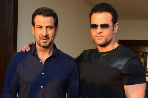 Ronit is more like a father figure: Rohit Roy