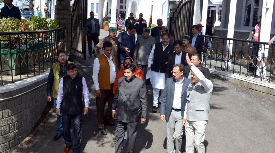 Cong stages walkout, charges govt with misleading public