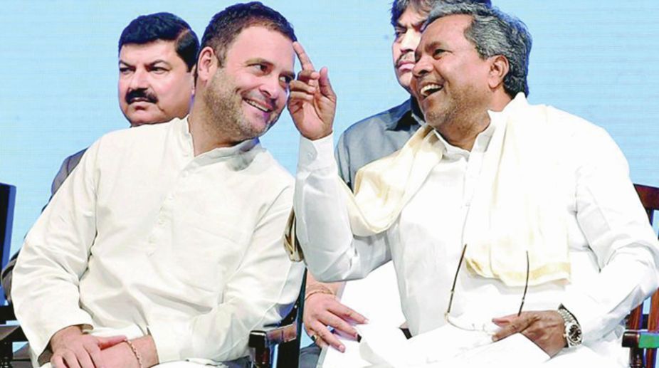 Rahul Gandhi meets disgruntled Karnataka MLAs, but no solution yet