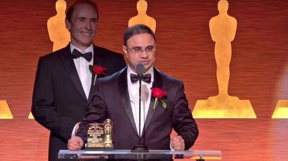 Oscars 2018: Vikas Sathaye honoured with Oscar plaque for steadycam helicopter mount
