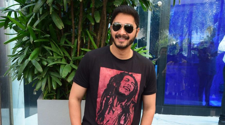Shreyas thanks Akshay for opening discussion on sanitary pads