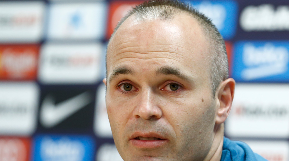 Tearful Andres Iniesta confirms Barcelona departure
