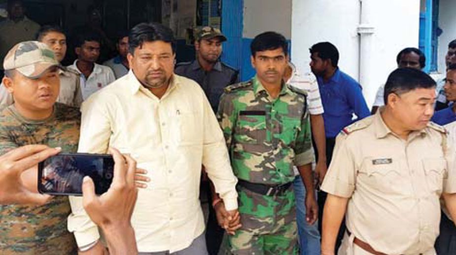Four held for posing as INTTUC leaders