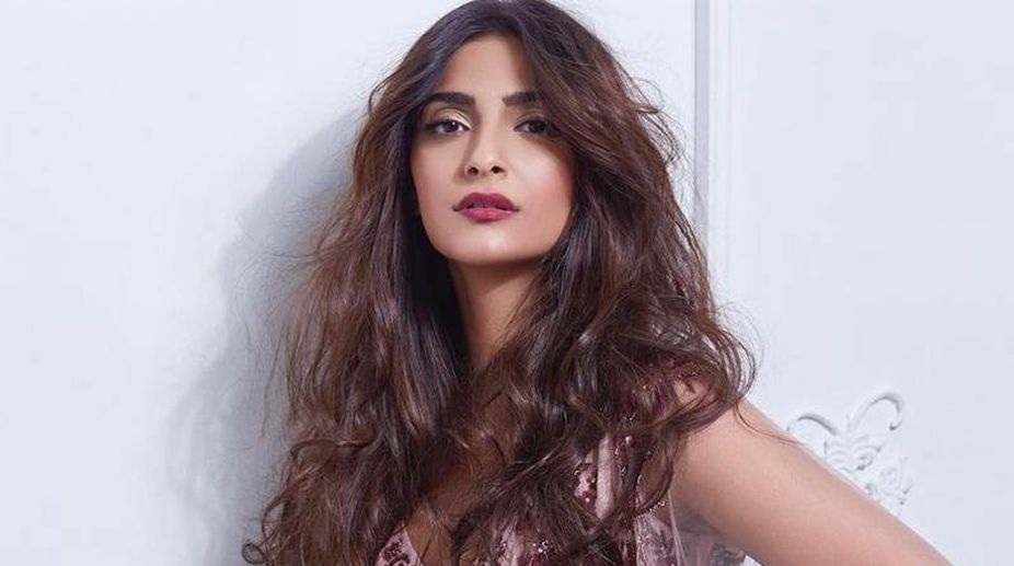 Sonam Kapoor denies rumors about role in Sanjay Dutt biopic
