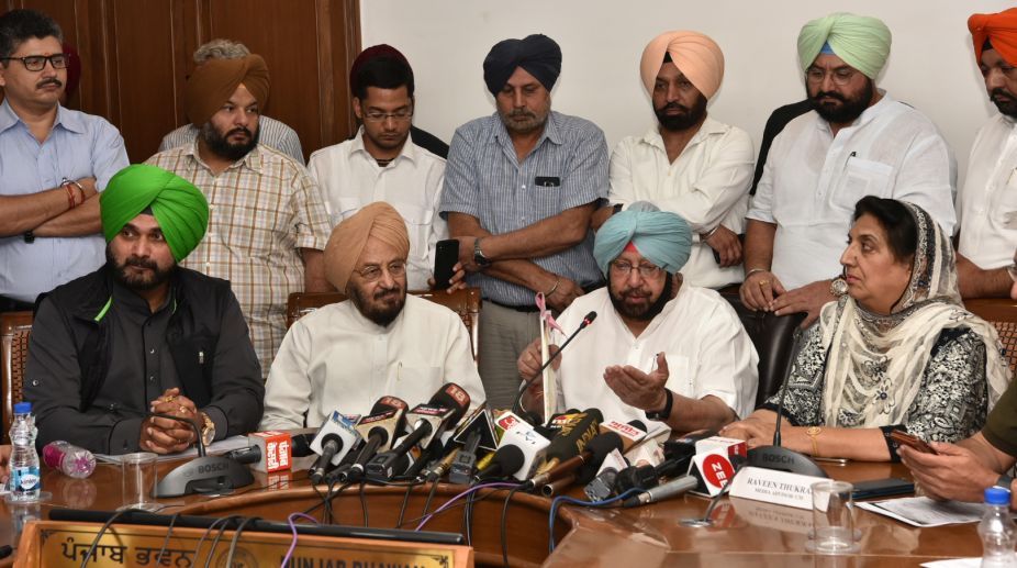 To restrict flow of water from Punjab to Pakistan, Capt asks Centre to take steps