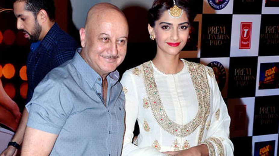 Anupam Kher congratulates bride-to-be Sonam Kapoor | See post