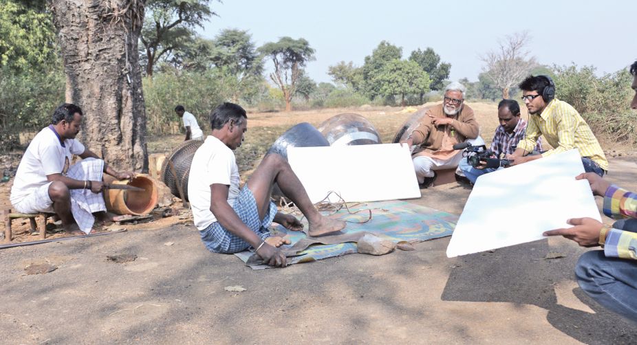 Adivasi, Ram Dayal Munda, Ranchi University, Regional Language