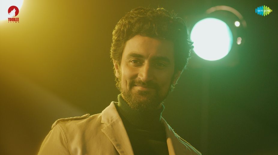 Kunal Kapoor’s Noblemen gives tribute to Mohammed Rafi’s cult classic song Pyaasa