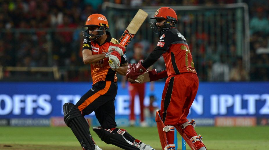 IPL 2018 | RCB vs SRH: Manish Pandey not happy with SunRisers Hyderabad bowling