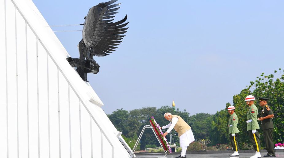PM Modi lays wreath at Indonesian martyrs’ cemetery