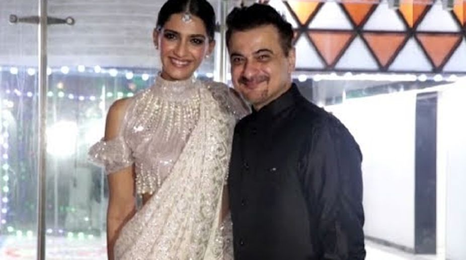Sanjay Kapoor shares throwback picture with 12-year-old Sonam