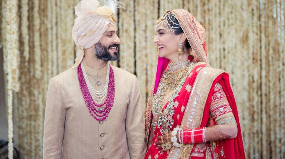 Meet the newlyweds Sonam Kapoor and Anand Ahuja