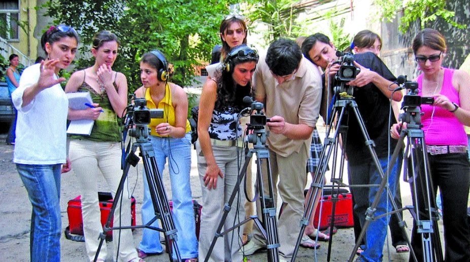 News media at crossroads