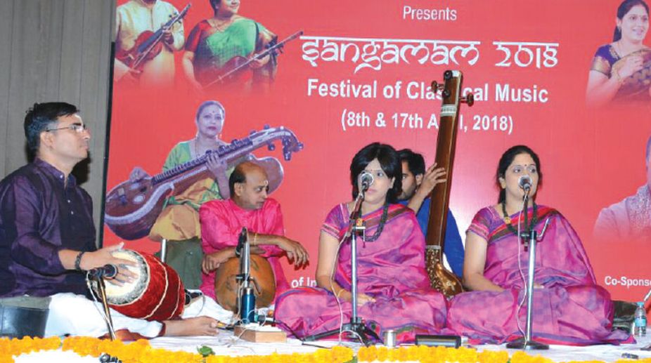 Siblings enthrall audience