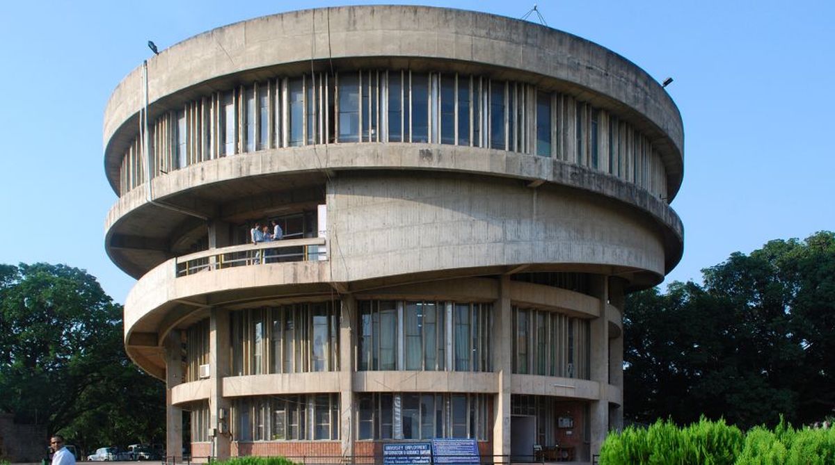 Capt opposes Haryana proposal for restoration of share in PU