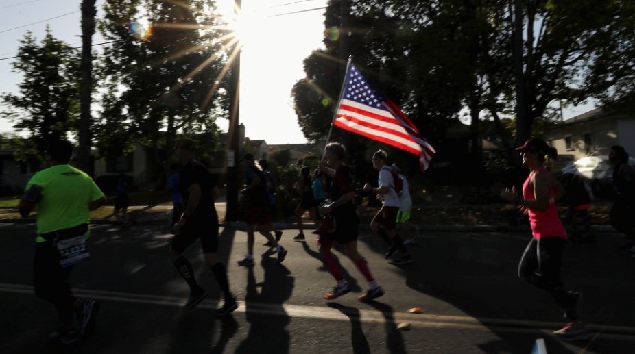 Shots fired near California marathon, shooter in custody: police