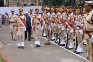 RPF recruitment 2018 | 9,739 posts up for grabs; today is the last date for online registration