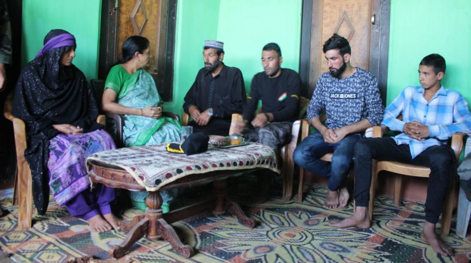 Nirmala Sitharaman meets Rifleman Aurangzeb’s family in Poonch