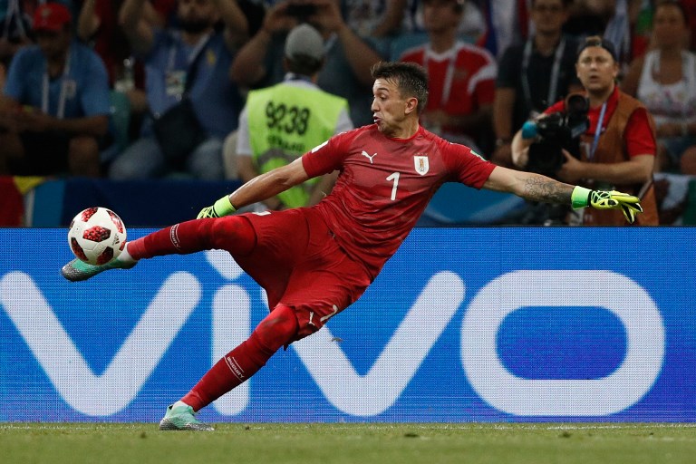Fernando Muslera , France Football, France vs Uruguay, 2018 FIFA World Cup, FIFA World Cup 2018