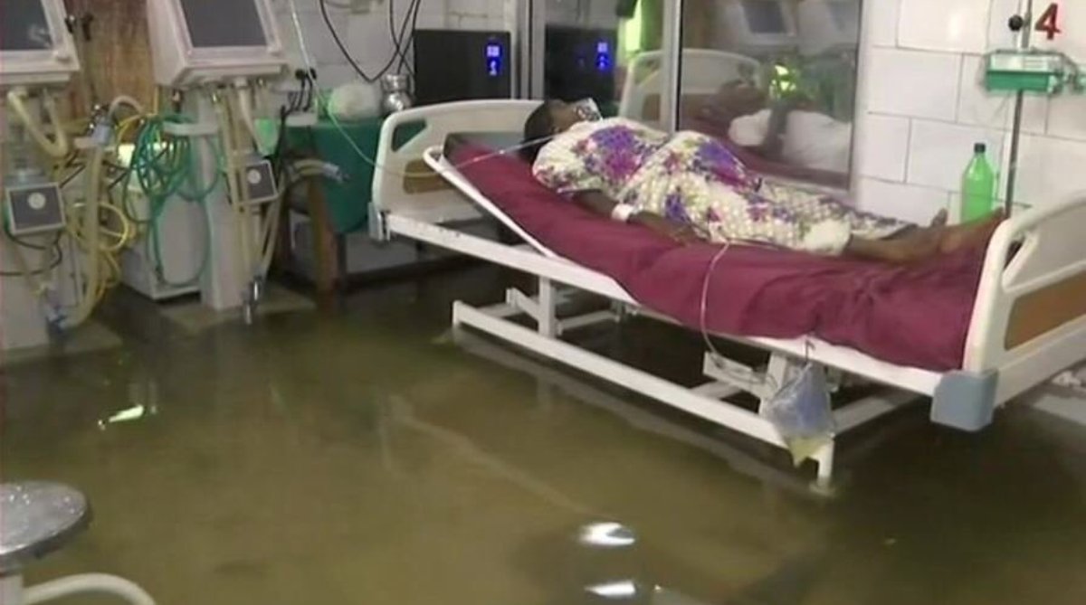 Tejashwi Yadav mocks Nitish Kumar over flooded ICU of Bihar hospital