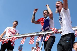 World Cup runners-up welcomed as heroes in Croatia