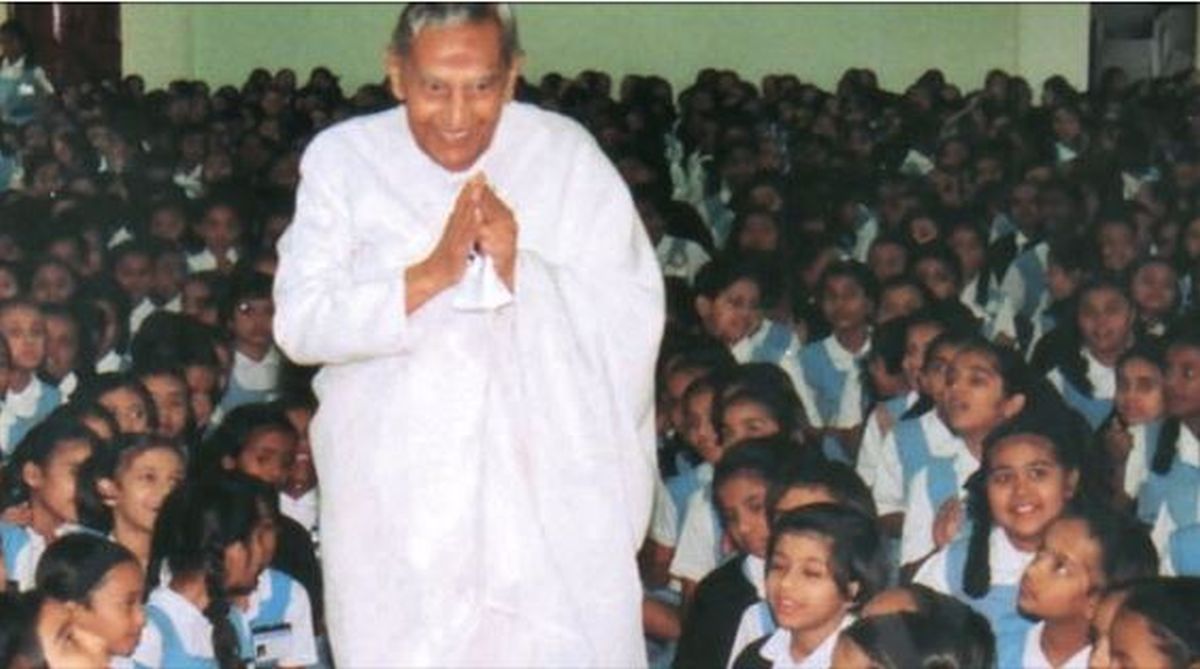 Days before his 100th birthday, spiritual leader Dada Vaswani passes away