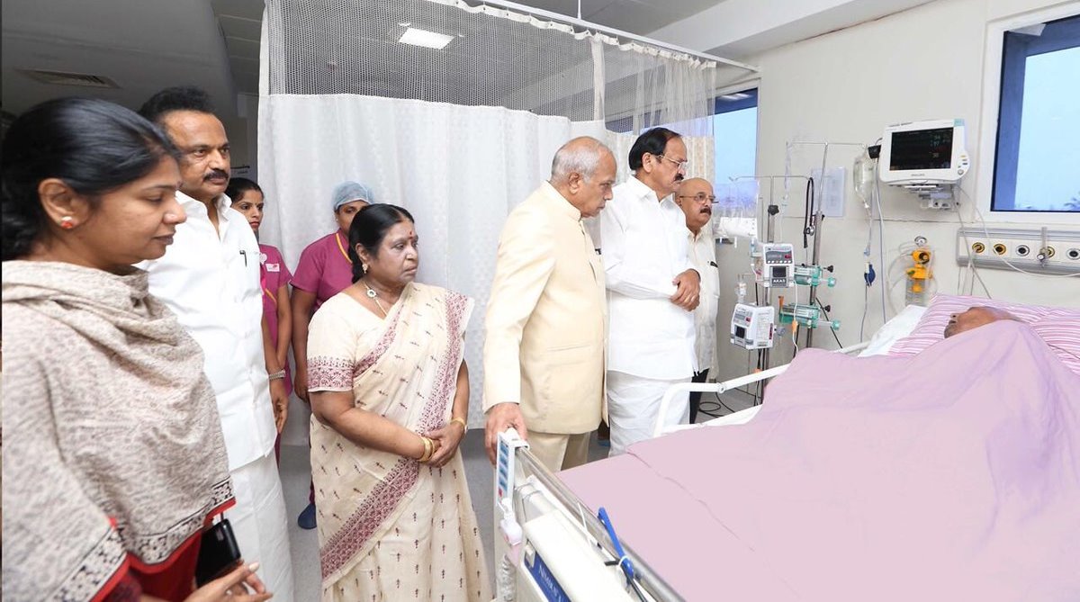 Karunanidhi health, M Karunanidhi, DMK President, Karunanidhi illness, DMK cadres death