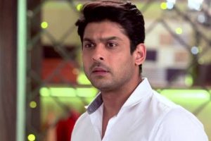 Watch | Actor Siddharth Shukla loses control over his BMW, hits cars; three injured