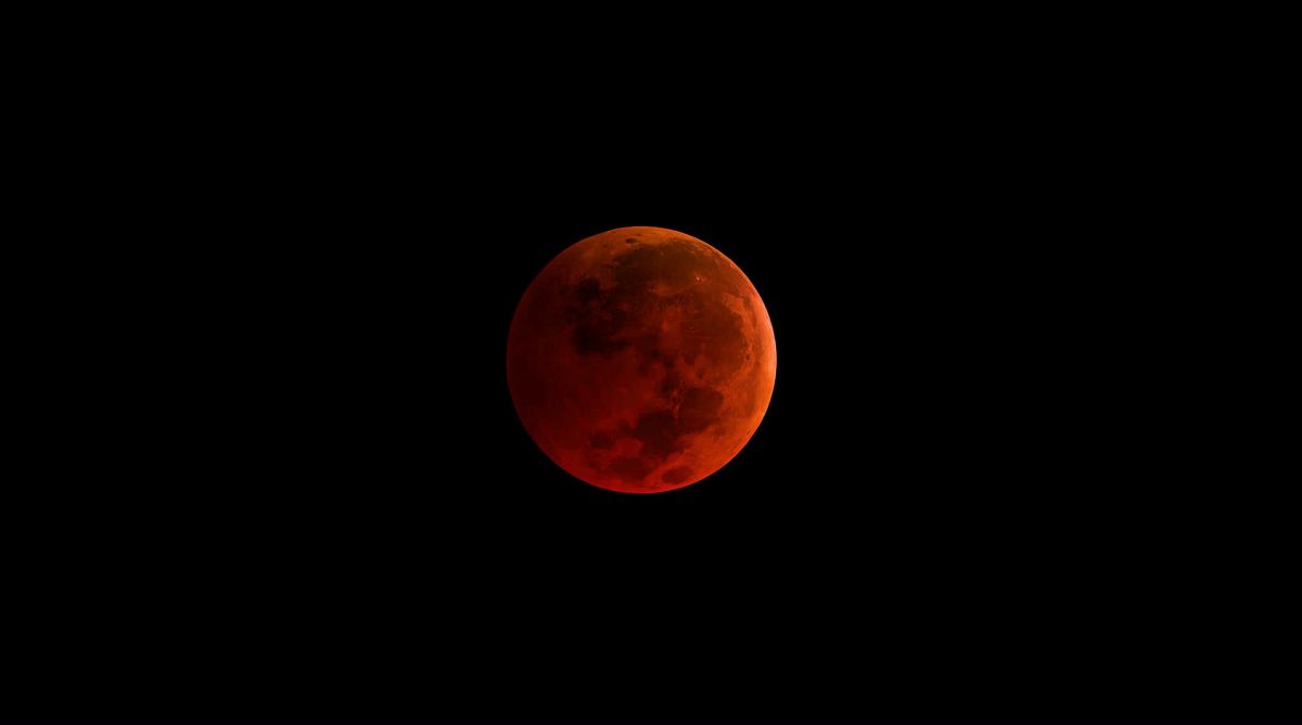 Blood Moon vs Blue Moon: Everything you need to know - The Statesman