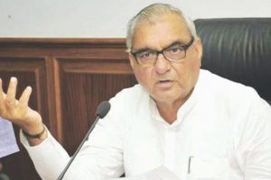 Complaint filed against ex-Haryana CM for ‘insulting’ National Anthem