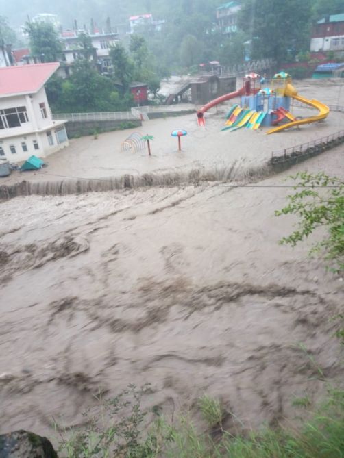 Floods, Landalides, rains, Himachal Pradesh