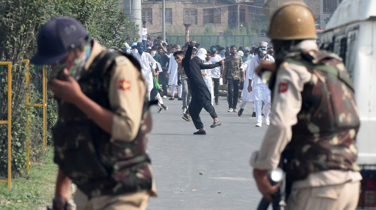 Drastic decrease in Kashmiri youth joining terror outfits in August: J-K DGP