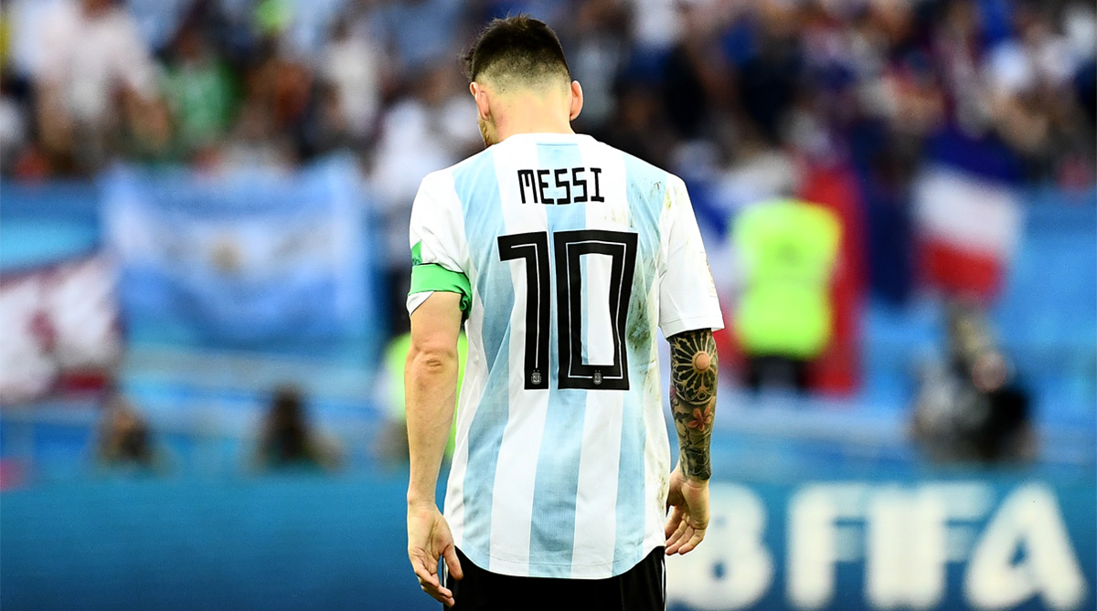 Otamendi returns but Argentina leave out Messi again
