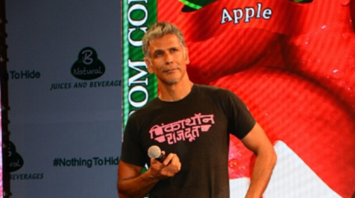 Milind Soman spreads message of fitness on I-Day