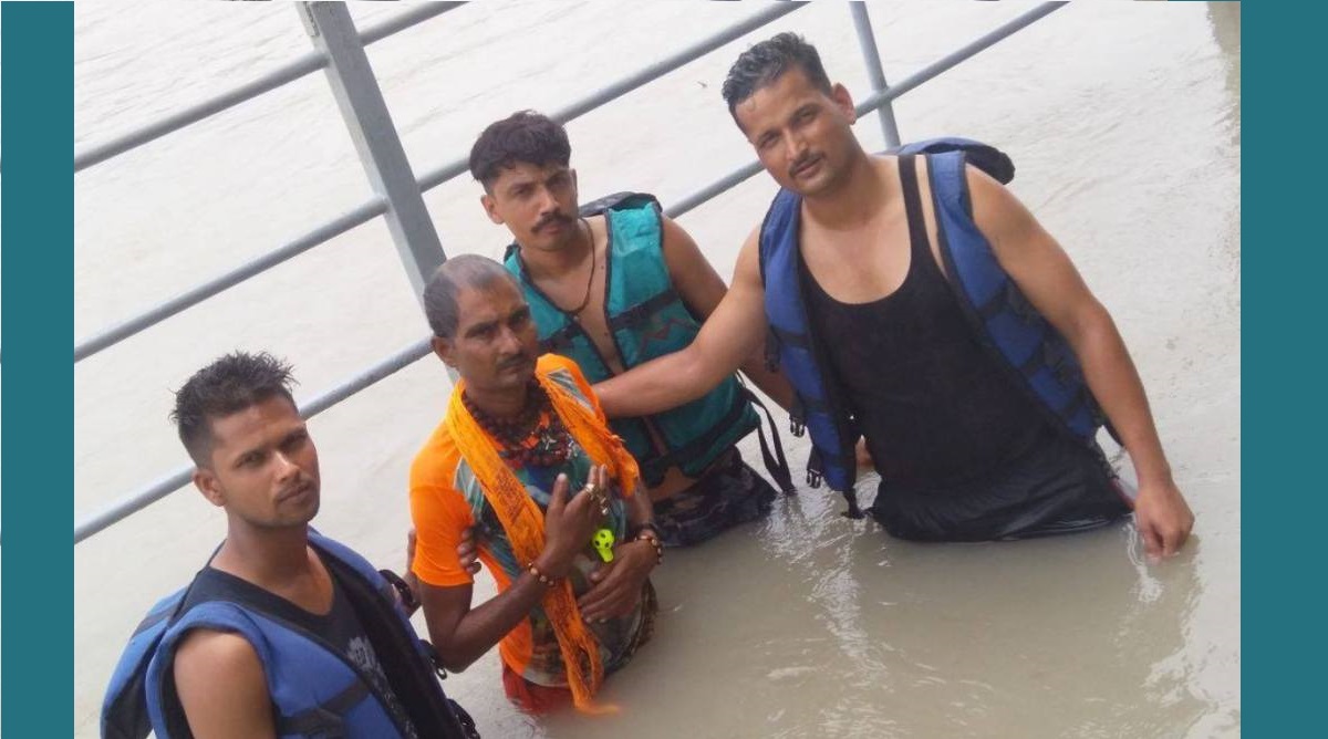 Videos of Uttarakhand Police cops saving ‘Kanwadias’ go viral on social media