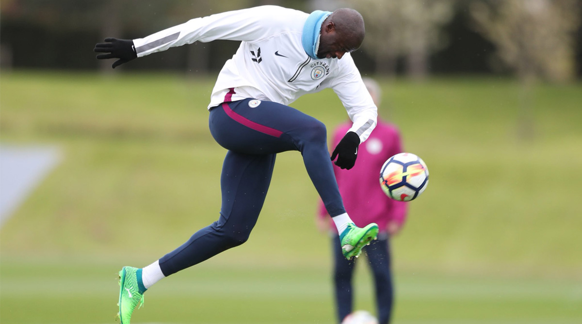 Yaya Toure on verge of signing for mystery Premier League club