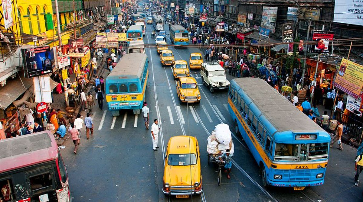 Kolkata, Lutyens’ Delhi, roads, Kolkata Municipal Corporation, KMDA, Sovan Chatterjee, Mamata Banerjee, road conditions