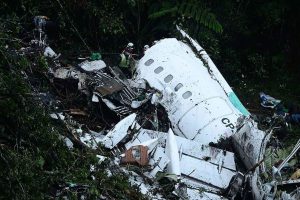 12 critically injured in Mexico plane crash