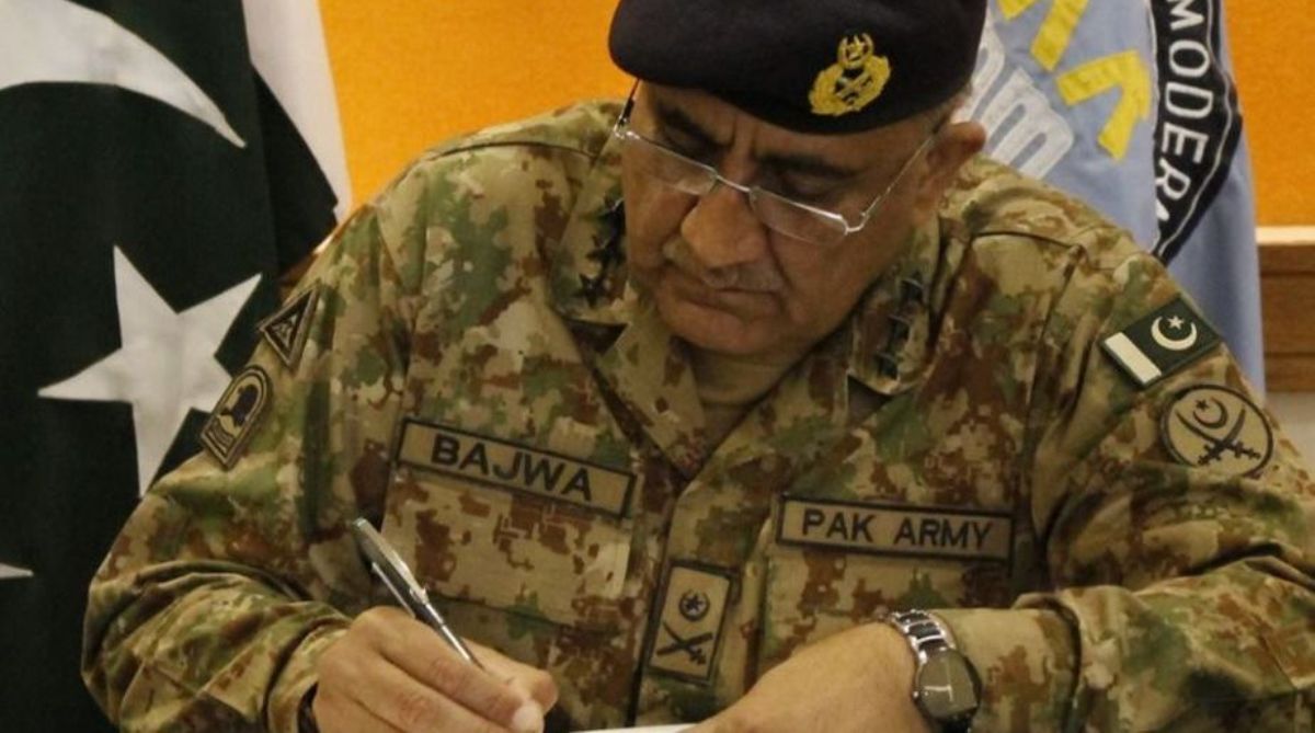 Pak Army chief vows to ‘avenge blood of soldiers’ | Sidhu says ‘no comment’