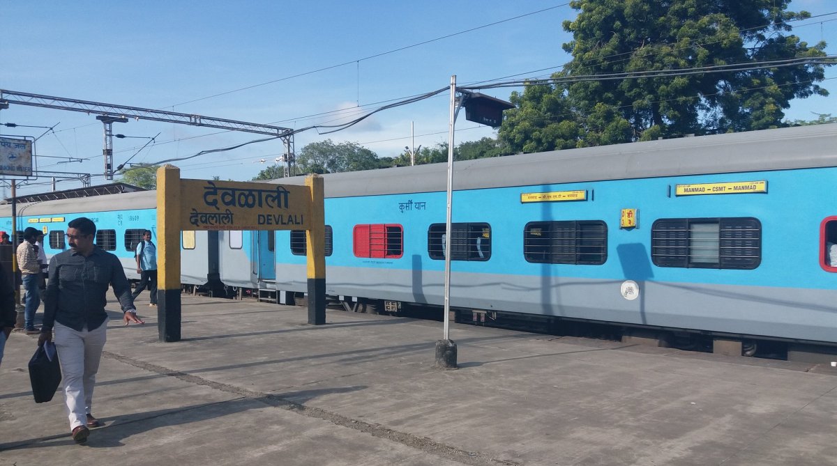 Passengers vandalise Mumbai-Manmad Panchavati Express