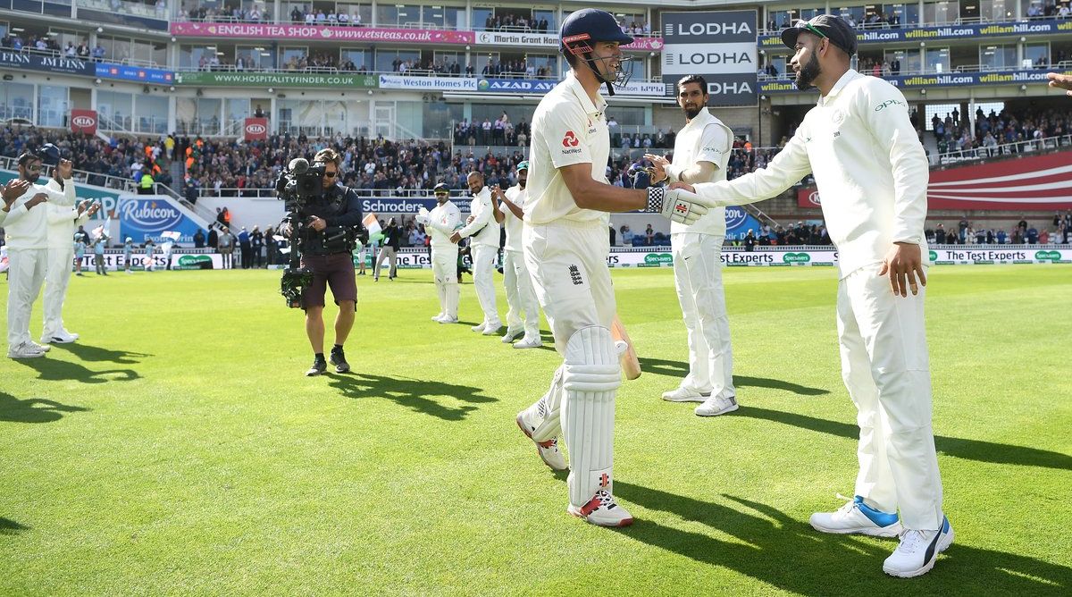 Watch | Alastair Cook gets guard of honour from Indian team, Oval applauds