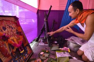Viswakarma Puja: The dying thrills of kite flying