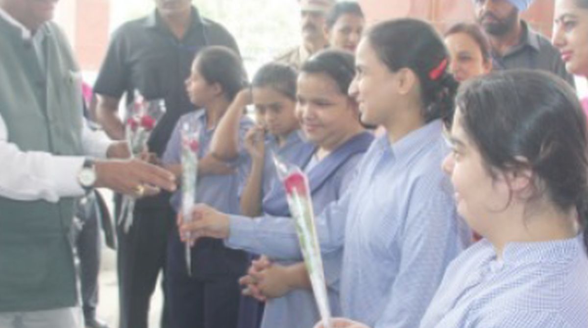 Make Chandigarh first disabled friendly city, says VP Badnore