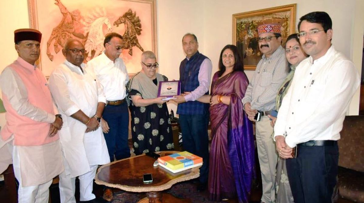 Vajpayee’s daughter Namita immerses his ashes in Manali