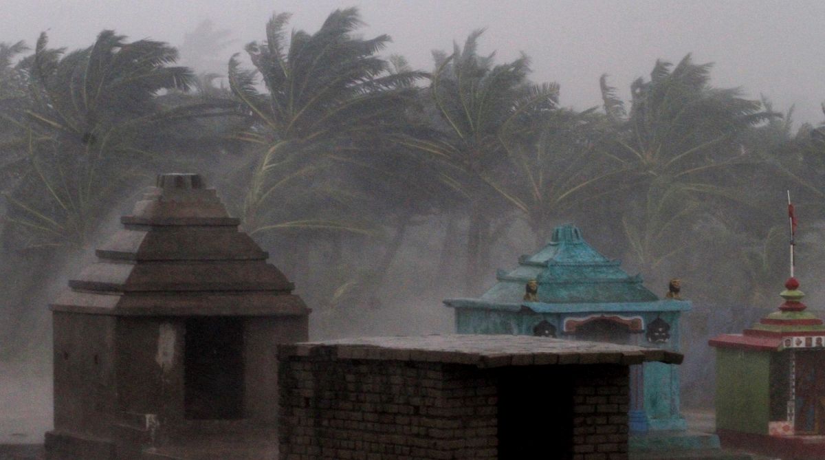 Why do killer cyclones emanate from Bay of Bengal during month of October?