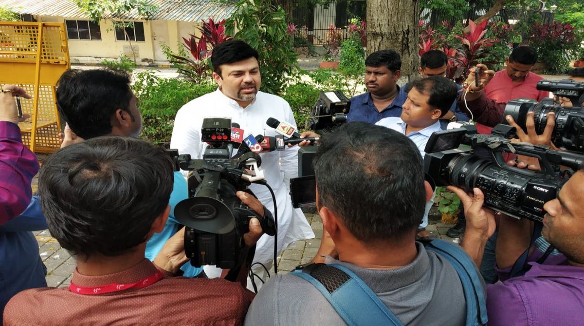 BJP MLA meets Rahul Gandhi, quits next day over ‘corruption’ in Rafale deal