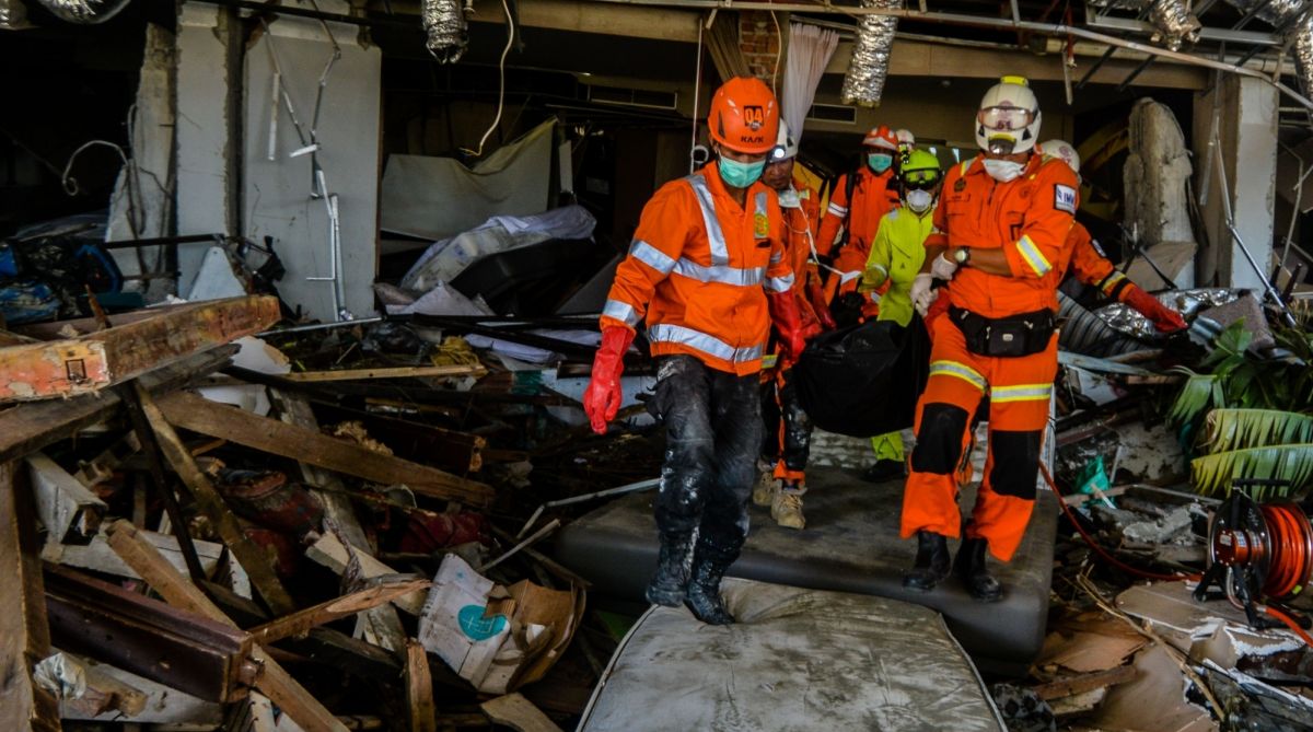 Indonesia earthquake, tsunami toll climbs to 1,424